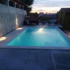 KAMENJAK VOLME, Cousy house with Pool
