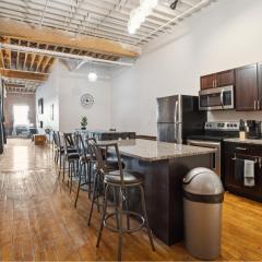 Gorgeous Downtown Detroit Loft - Fully Equipped