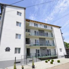 Glow GuestHouse Costinesti Camere de inchiriat