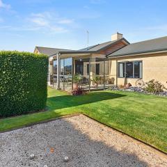 Selmes Sanctuary - Blenheim Holiday Home