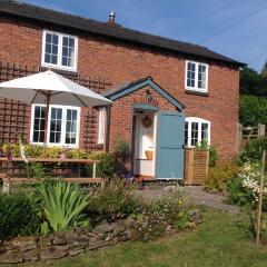 Lower Woodend Cottage