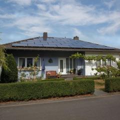 Apartment in Niederehe near the forest