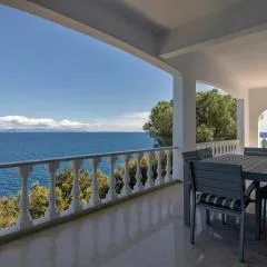 Laconian Collection Villa Big Blue