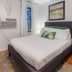 Elevate Apartment at Times Square - Cozy Studio in Times Square and Nearby Restaurants