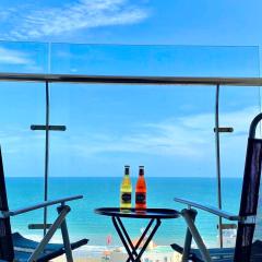 Nice Oasky Sea View Apartment in Vung Tau