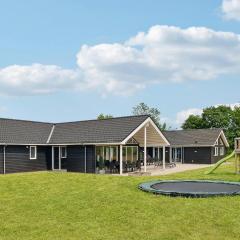 Amazing Home In Grenaa With Private Swimming Pool, Can Be Inside Or Outside