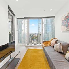 A Cozy & Lux Apt Next to Southern Cross Station
