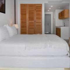 Luxury Apartment Center of Mykonos Town - Sleeps 4