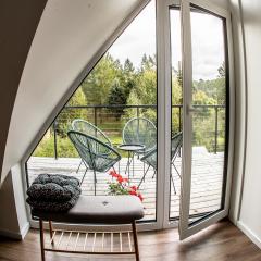 Vakaras cozy apartment in the guest house with the terrace and the stunning view to the river side