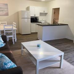 2 bedroom, sleeps 7 in Wasaga Beach