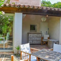 Charmant mazet avec climatisation, proche plages de Saint-Tropez - FR-1-728-10