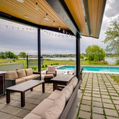 Lakefront Washington Home with Private Pool and Sauna