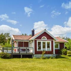 Beautiful Home In Trosa With Kitchen