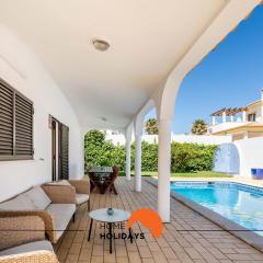 #072 Casa Longa by Home Holidays