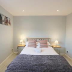 Stylish apartment close to Causeway Coast & Glens