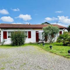 Maison T3 proche centre, internet, animaux OK, parking - FR-1-495-126