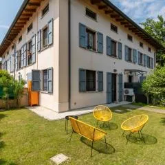 Osvaldo - parcheggio e giardino privato