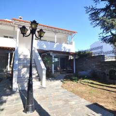 Zennova #41 Trikorfo Cottage