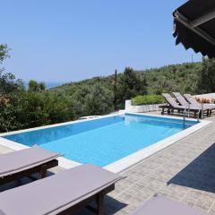VILLA LIA-SKIATHOS-PRIVATE POOL-