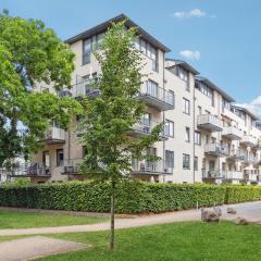 Stunning Apartment In Frederiksberg With Wifi