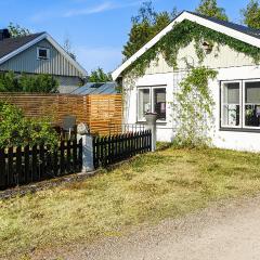 Gorgeous Home In Frjestaden With Kitchen