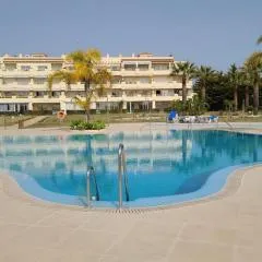 2 bedroom apartment overlooking Mediterranean, 2 outdoor pools