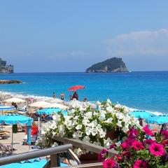 Holiday Sea View