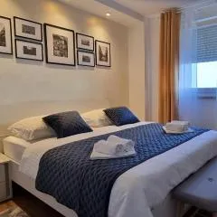 QR Apartment for Family, Couples, and Friends stay in Rijeka