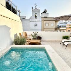 Apartamento dúplex con piscina privada en terraza