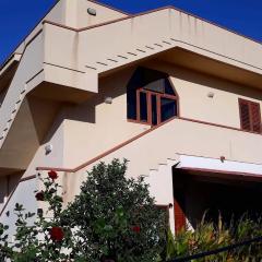 3 bedrooms appartement at Menfi 800 m away from the beach with sea view enclosed garden and wifi