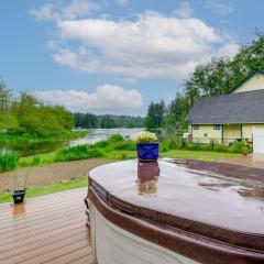 Lakefront Bremerton Vacation Rental with Hot Tub!