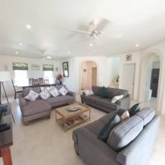 Modern 3 bed, plunge pool and gated community