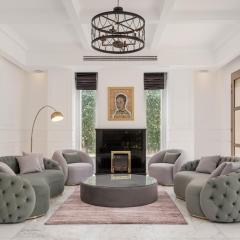 Luxury villa with pool in Allegria Golf compound