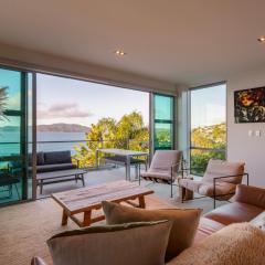 Cable Bay Luxury 1 Bedroom Surf Villa