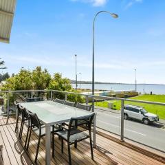 Stunning Townhouse on the Foreshore