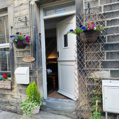 Cobbles Cottage, Honley