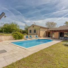 Villa Simac With Pool and Whirlpool - Happy Rentals
