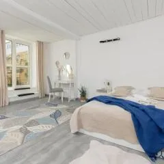 Metro Plac Wilsona Apartments Mickiewicza by Noclegi Renters