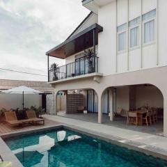SUARASA Villa - Private Pool