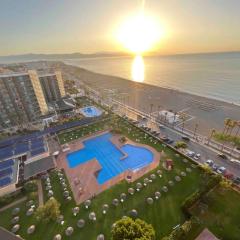 Playamar Waterfront Exclusive Apartment and views Tower 2 Fl 14