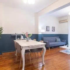 Houseloft Metropolitan Charm