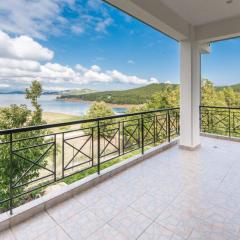 Vaios Villa LakeView