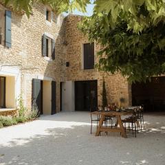 Maison B