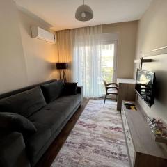 Spacious flat close to Erasta'8'