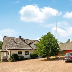 Beautiful Home In Munka-ljungby With House A Panoramic View