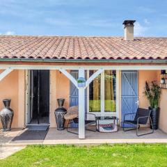 Amazing Home In Lachapelle-auzac With Outdoor Swimming Pool, Wifi And 2 Bedrooms