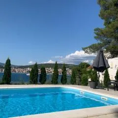 Seaesta holiday-Luxury seaview