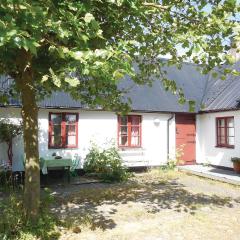 Nice Home In Skillinge With 2 Bedrooms And Wifi