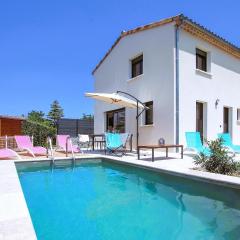 Beautiful Home In Clon D Andran With Outdoor Swimming Pool, Wifi And 4 Bedrooms