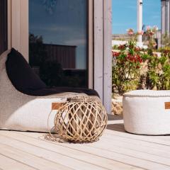 TINY BEACH HOUSE 11 BUQEZ, Drage Sea & Sunset View, Terrace